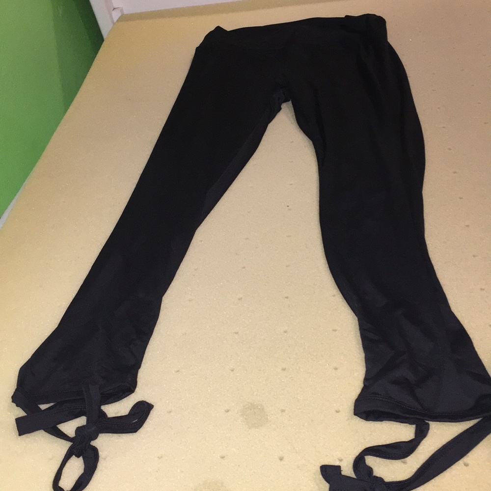 Black leggings- tie bottoms